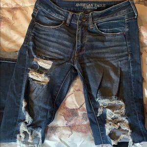 american eagle ripped jeans